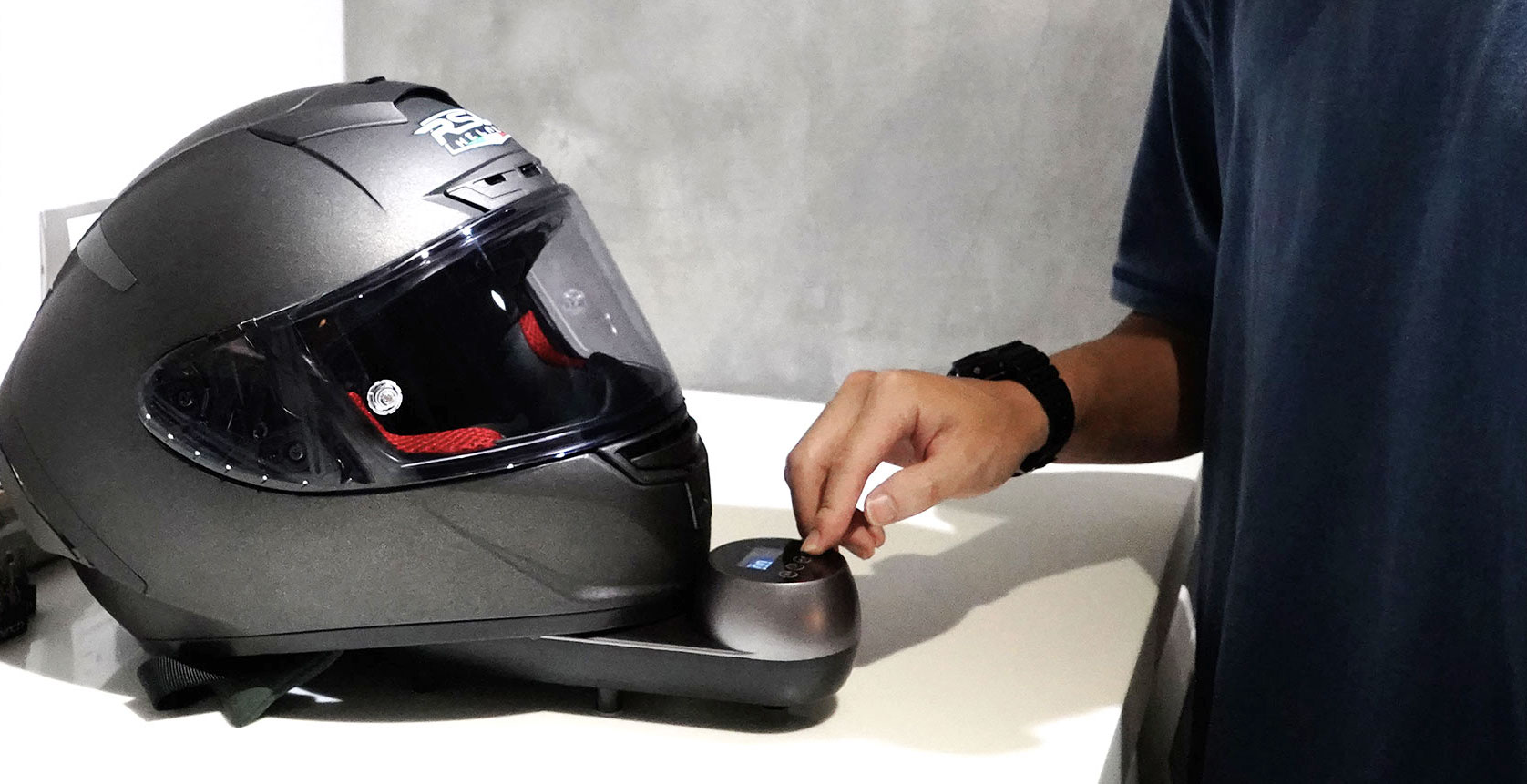 UV除菌安全帽烘乾機